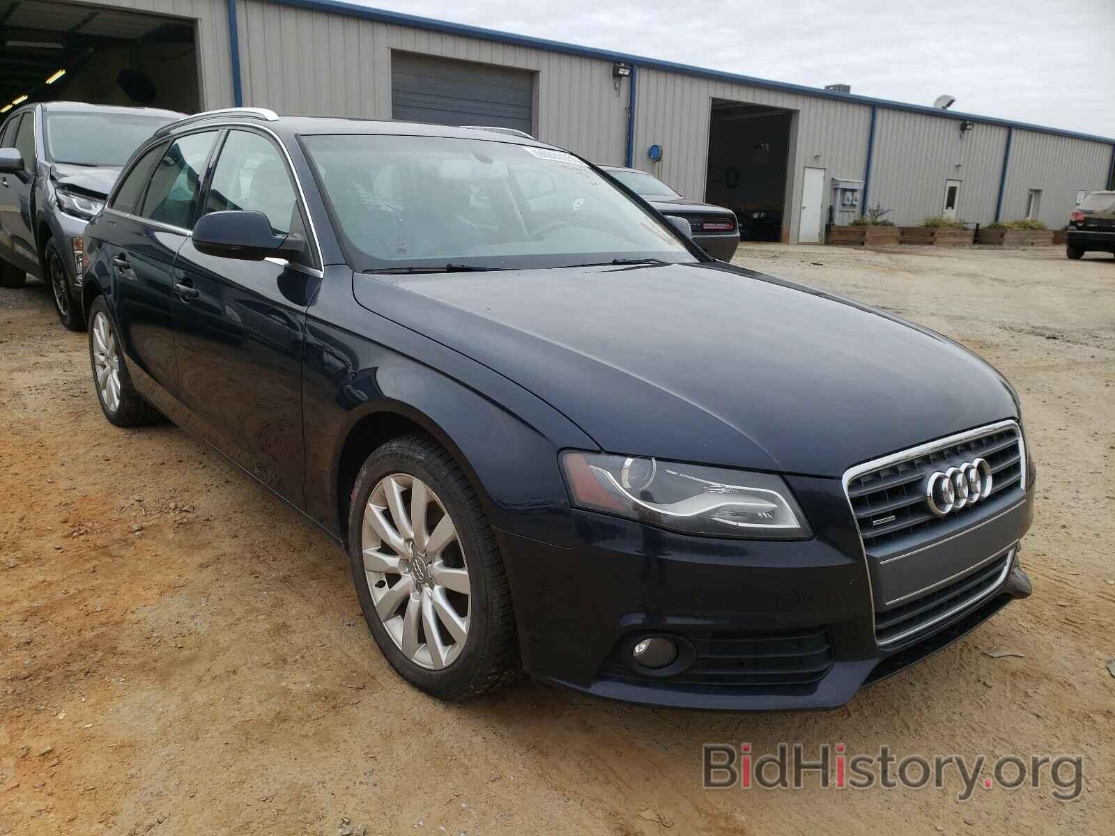 Photo WAUWFAFL8BA040983 - AUDI A4 2011