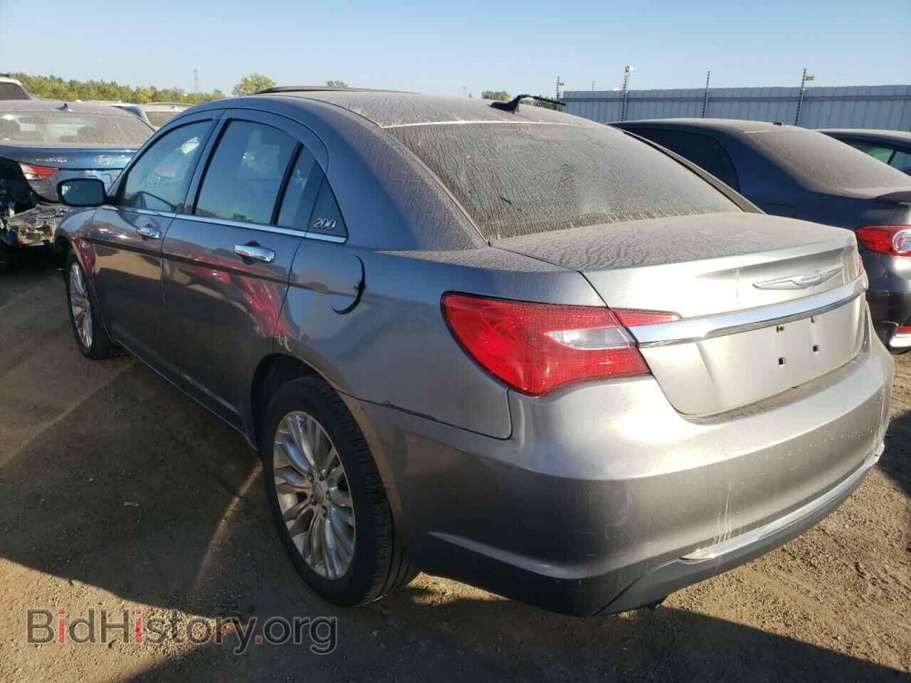 2011 CHRYSLER 200 - VIN: 1C3BC2FG4BN603561 - Фото 3