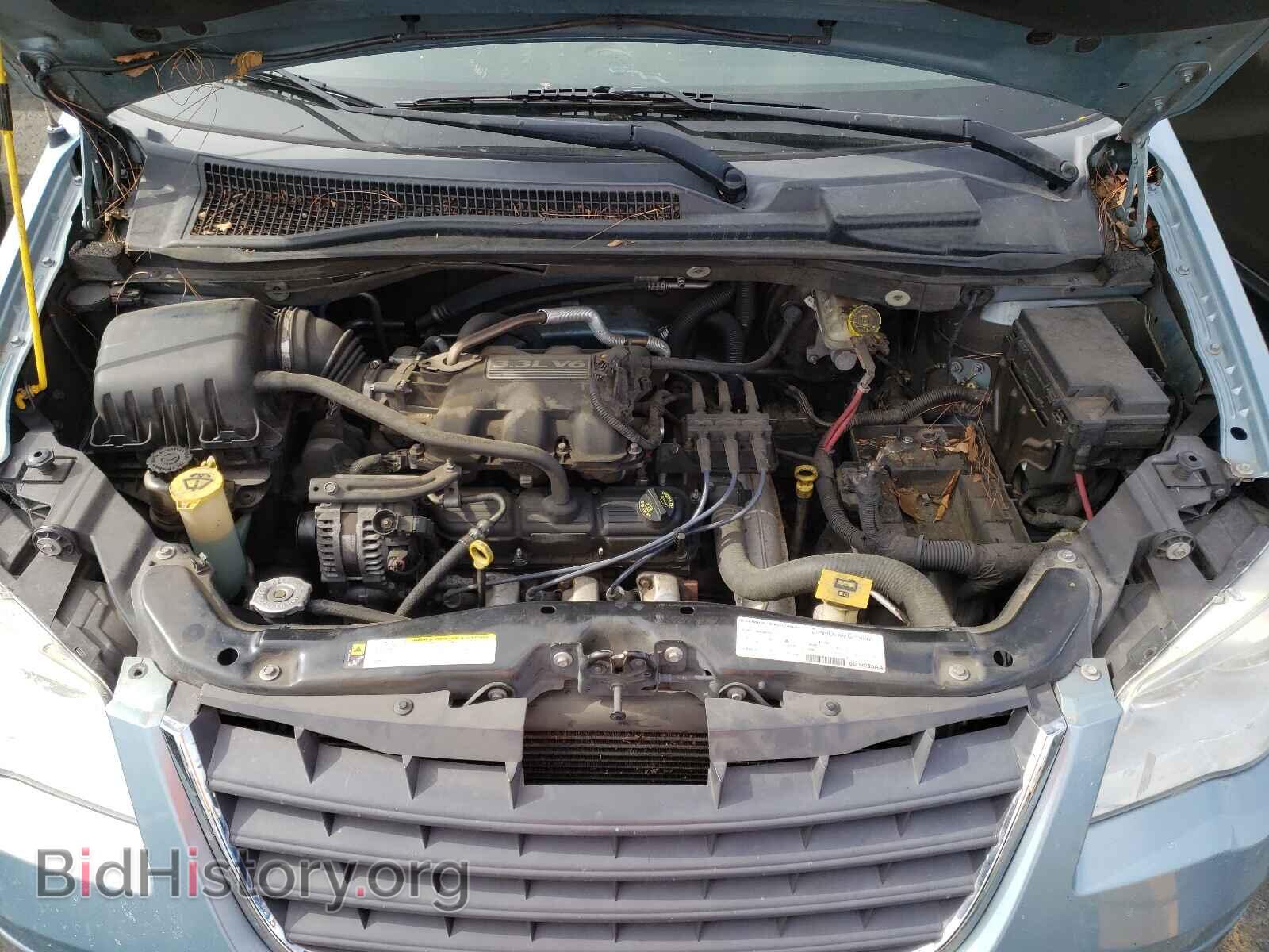 2008 CHRYSLER MINIVAN - VIN: 2A8HR44H38R123902 - Фото 7