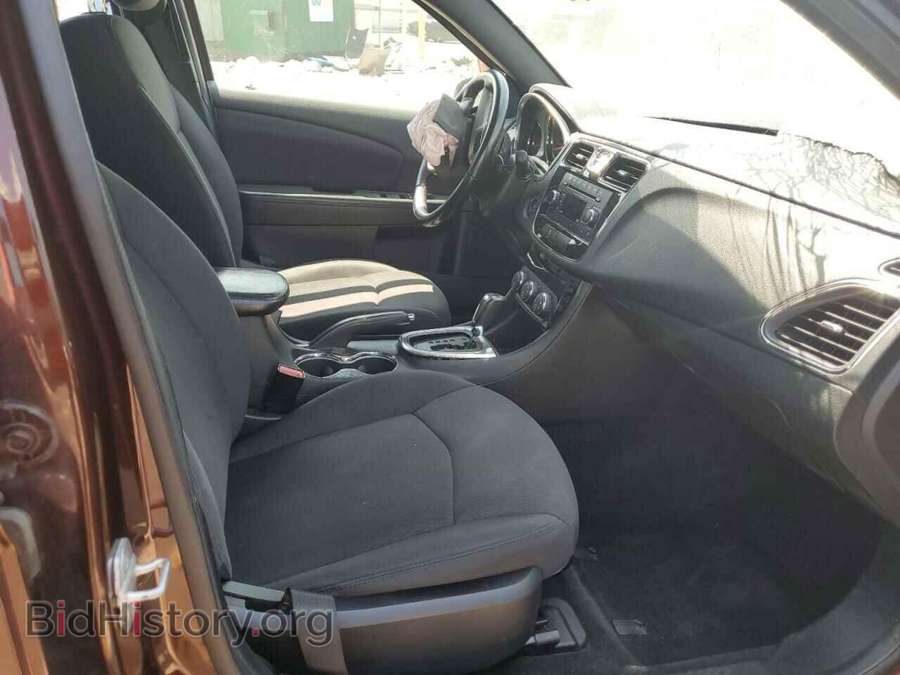 2013 CHRYSLER 200 - VIN: 1C3CCBBB7DN570430 - Photo 7