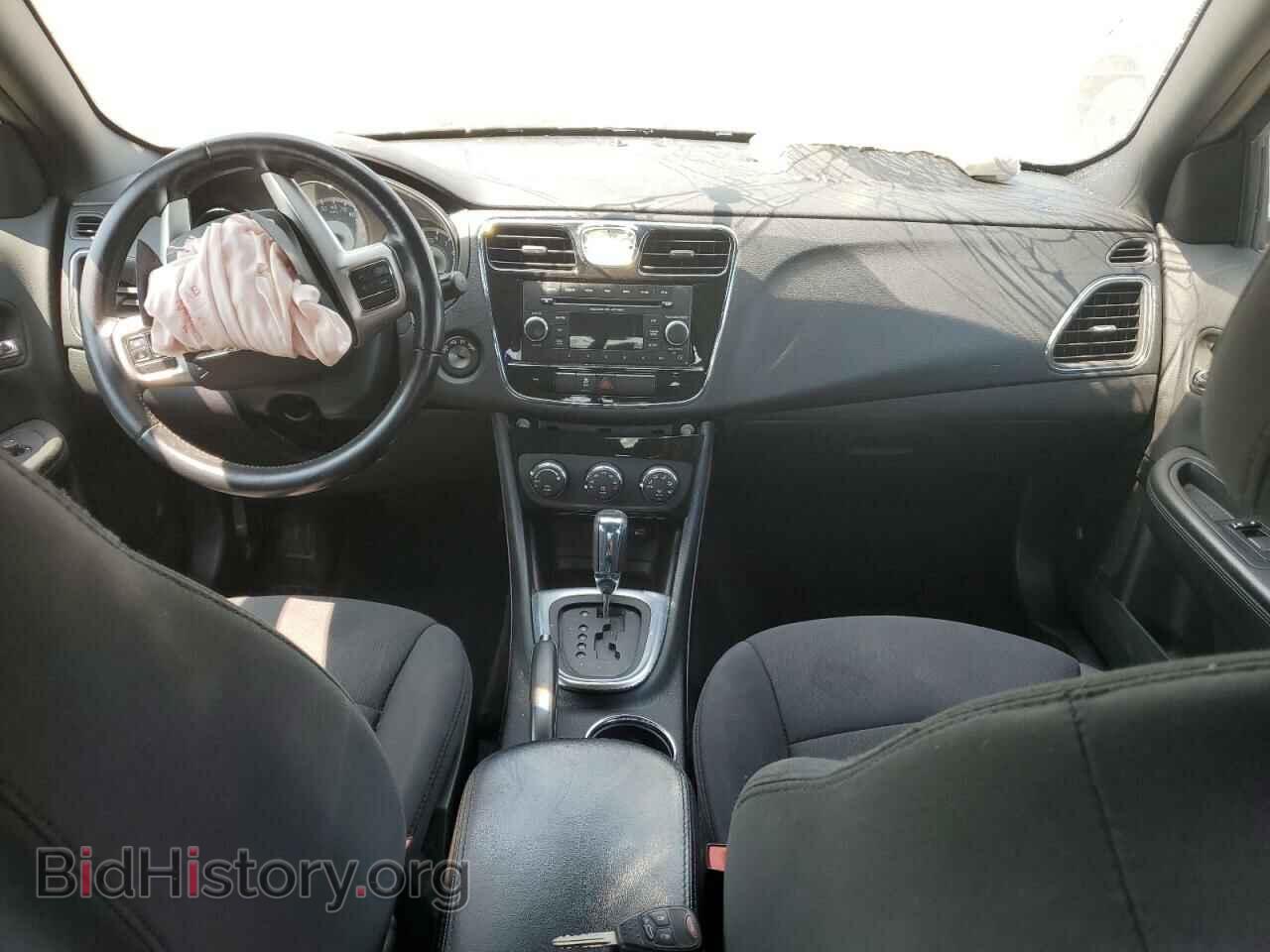 2013 CHRYSLER 200 - VIN: 1C3CCBBB7DN570430 - Photo 8