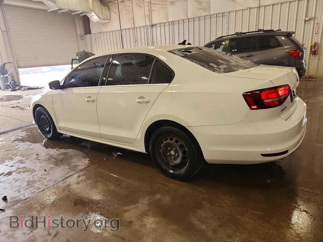 2017 VOLKSWAGEN JETTA - VIN: 3VWB67AJ8HM340767 - Photo 2