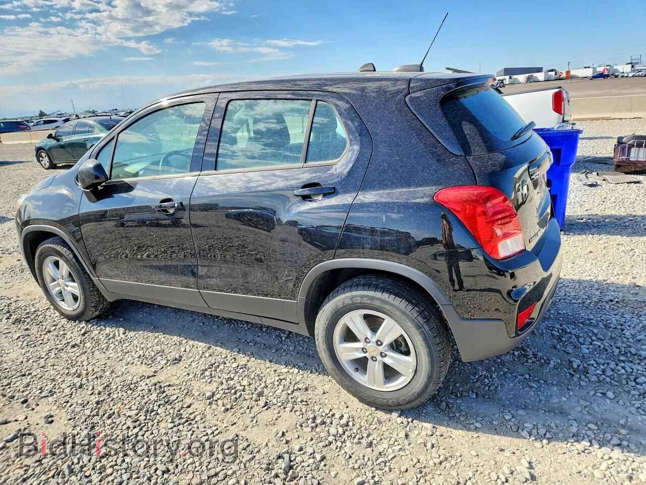 2017 CHEVROLET TRAX - VIN: 3GNCJNSB3HL238467 - Photo 2