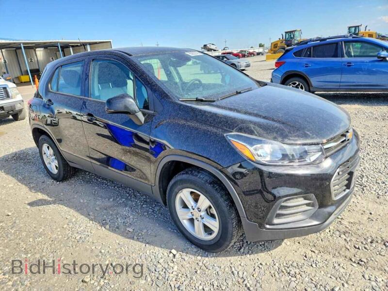 2017 Chevrolet TRAX (VIN 3GNCJNSB3HL238467) — photo 4 of 13