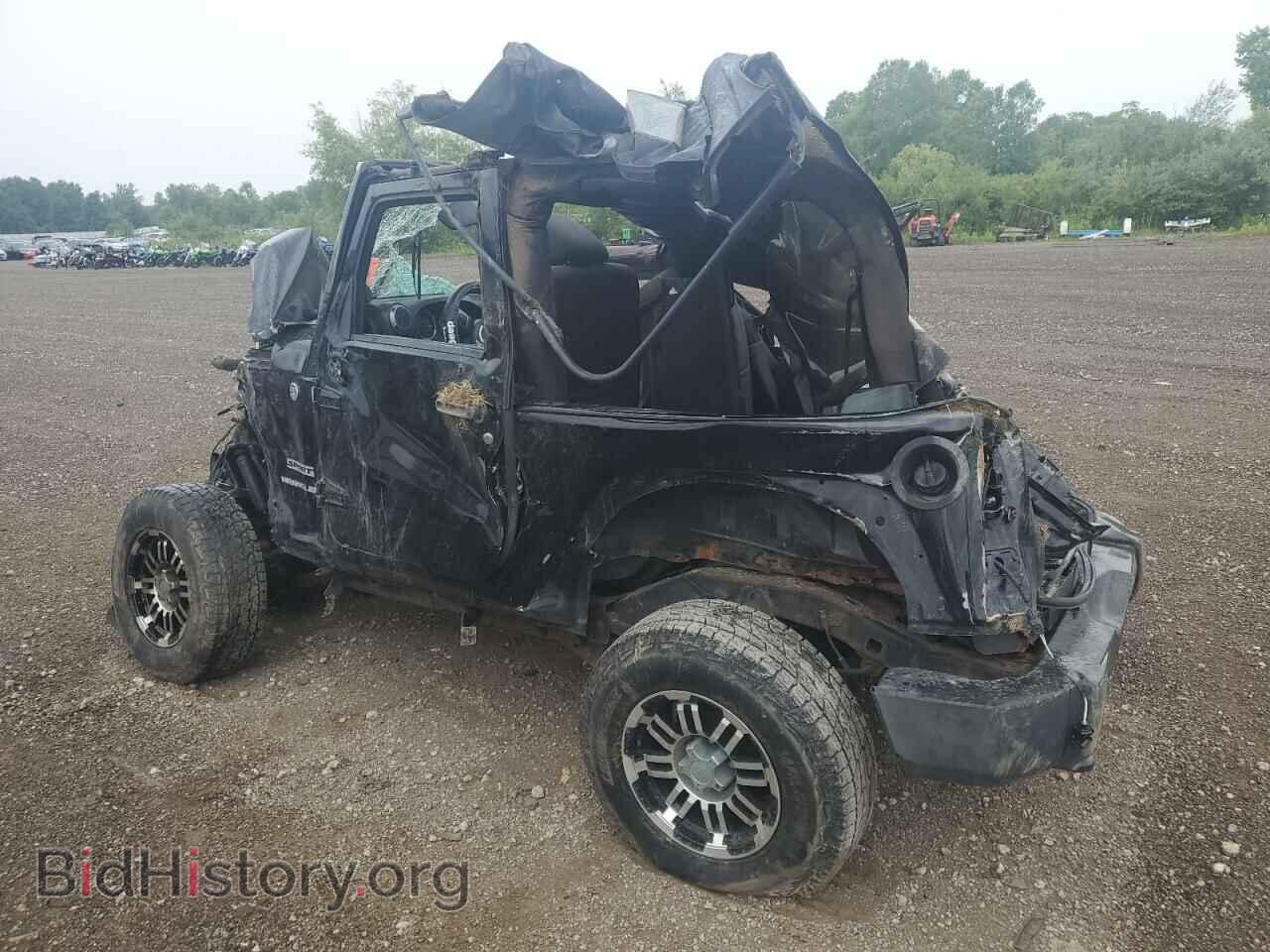 2011 JEEP WRANGLER - VIN: 1J4AA2D13BL593493 - Фото 2