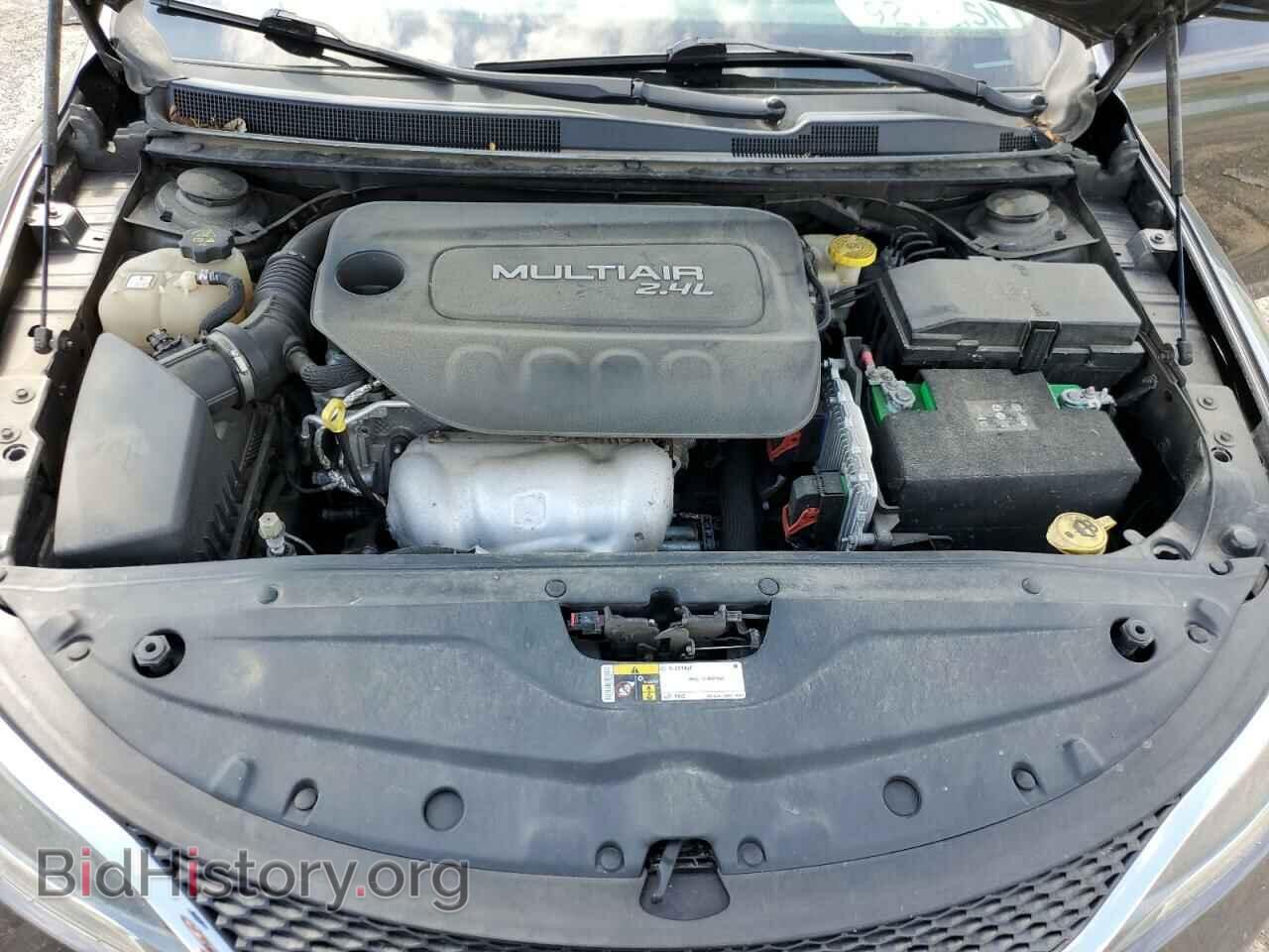 2015 CHRYSLER 200 - VIN: 1C3CCCAB2FN754958 - Фото 11