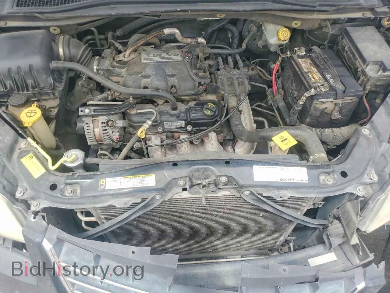 2008 CHRYSLER MINIVAN - VIN: 2A8HR54P78R828862 - Фото 11