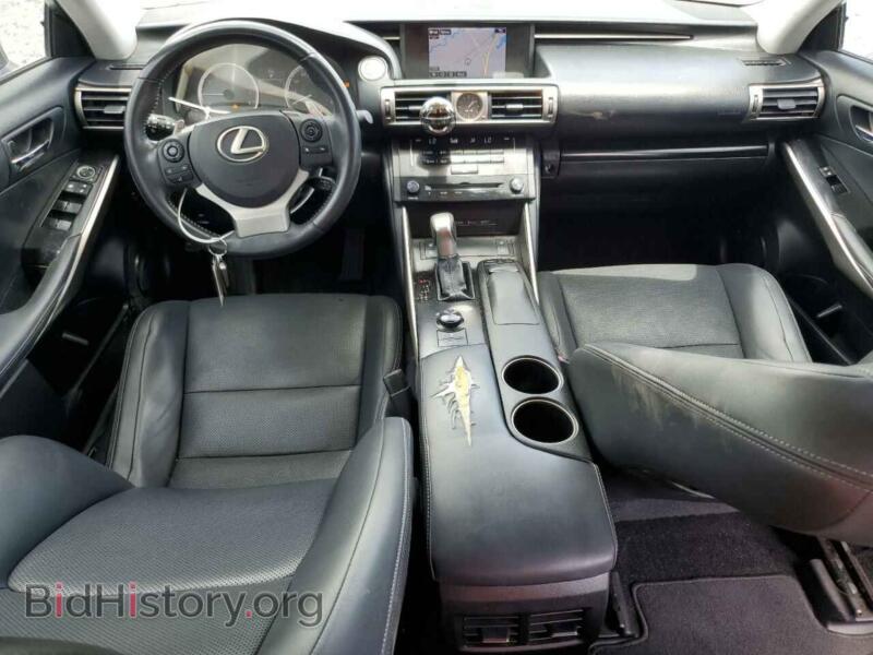 2014 Lexus IS (VIN JTHBE1D29E5007078) — photo 8 of 13