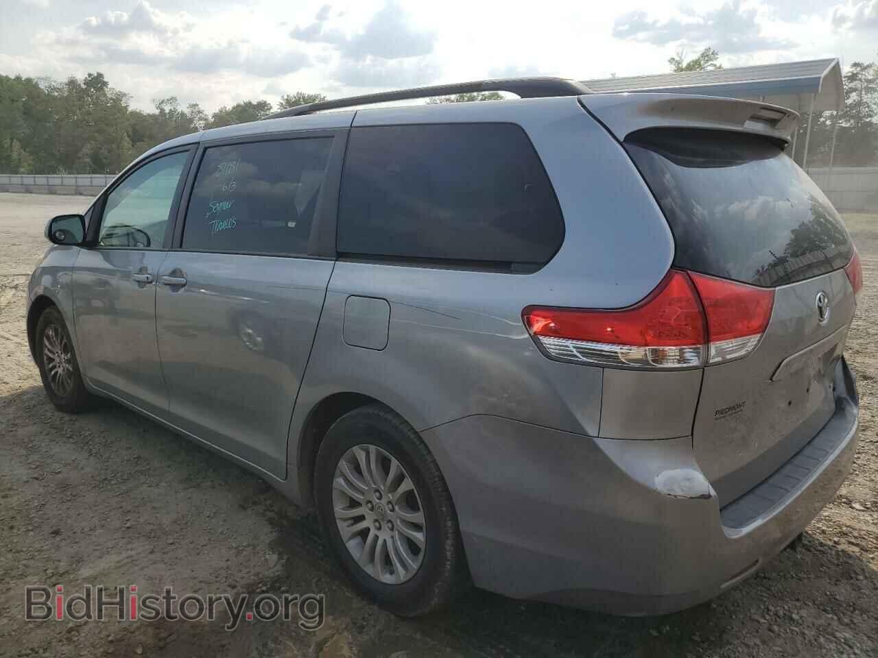 2012 TOYOTA All Models - VIN: 5TDYK3DC0CS274643 - Фото 2