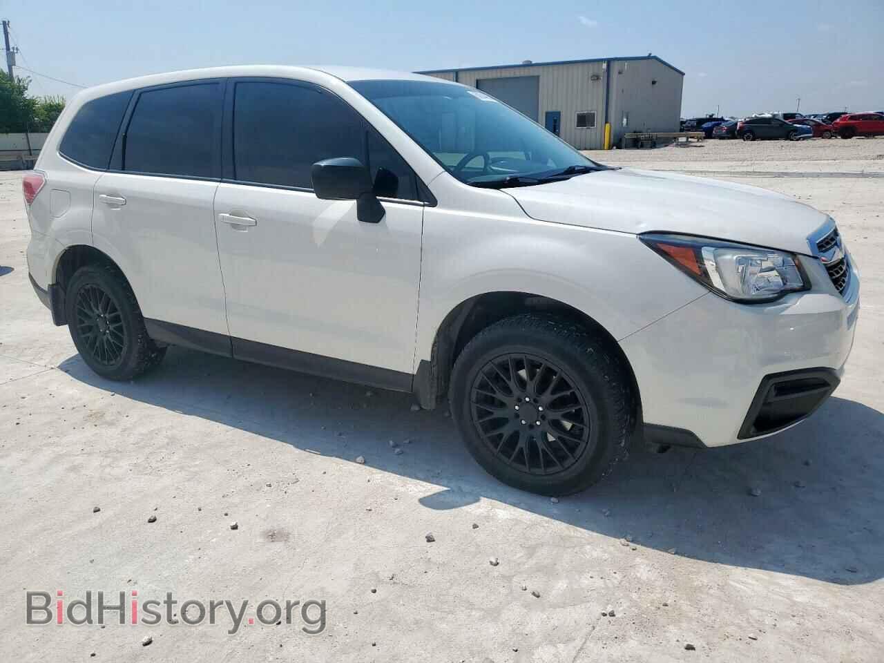 2017 SUBARU FORESTER - VIN: JF2SJAAC6HG586910 - Фото 4