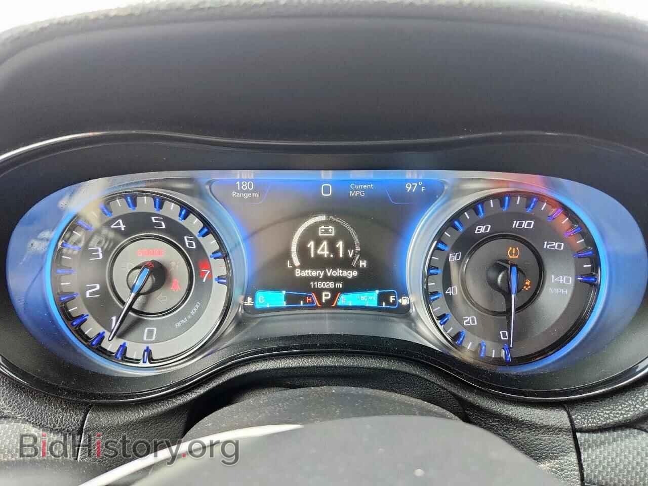 2016 CHRYSLER 300 - VIN: 2C3CCABG6GH252589 - Фото 9