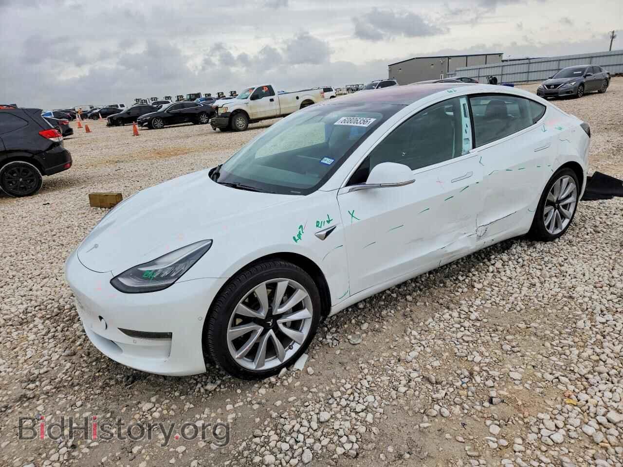 Фотография 5YJ3E1EA9JF047679 - TESLA MODEL 3 2018