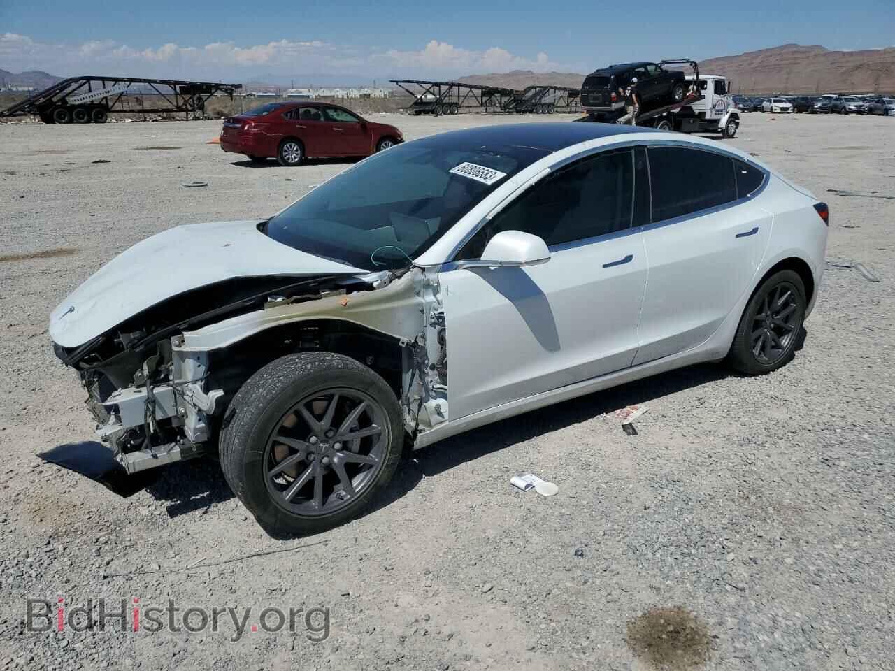 Фотография 5YJ3E1EB6JF100007 - TESLA MODEL 3 2018
