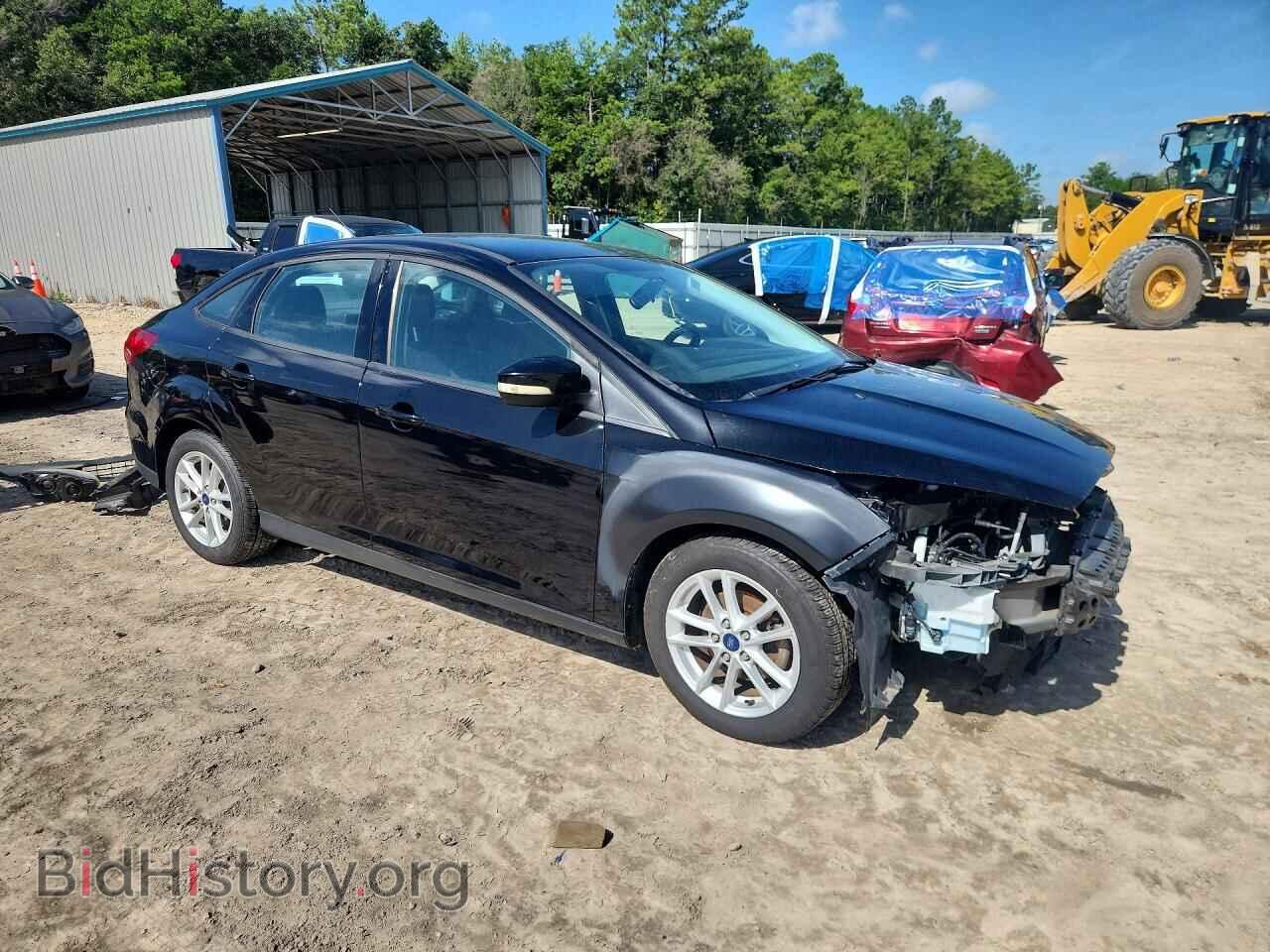 2017 FORD FOCUS - VIN: 1FADP3F2XHL227767 - Photo 4