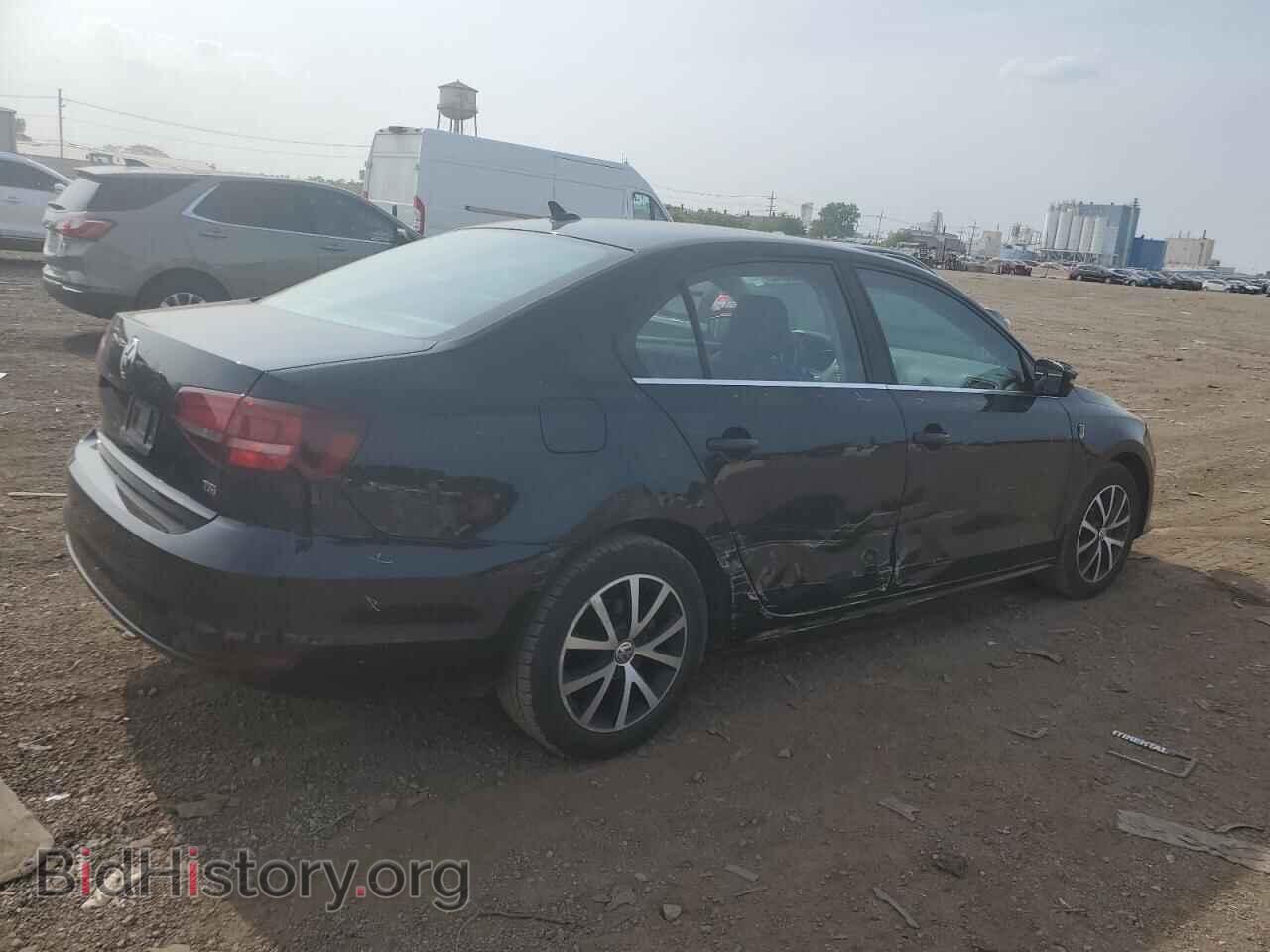 2017 VOLKSWAGEN JETTA - VIN: 3VWDB7AJ1HM245357 - Фото 3
