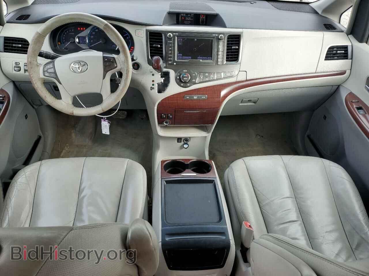 2011 TOYOTA All Models - VIN: 5TDYK3DC0BS120657 - Фото 8