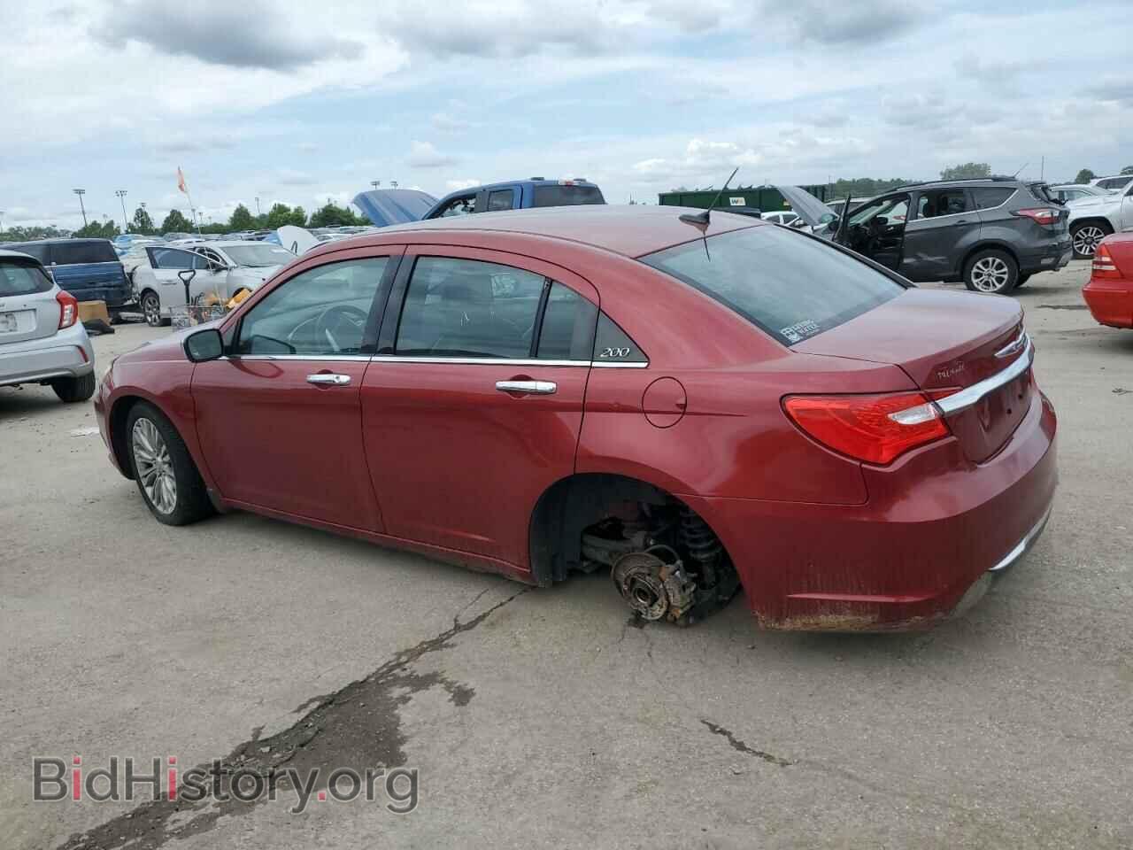 2012 CHRYSLER 200 - VIN: 1C3CCBCB7CN307609 - Фото 2