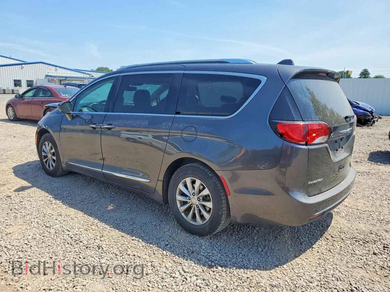 2019 CHRYSLER PACIFICA - VIN: 2C4RC1BG1KR616149 - Photo 2
