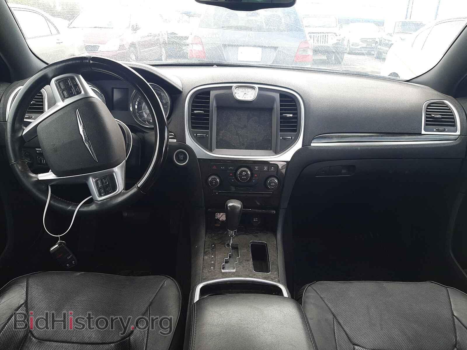 2013 CHRYSLER 300 - VIN: 2C3CCAET9DH658760 - Фото 9