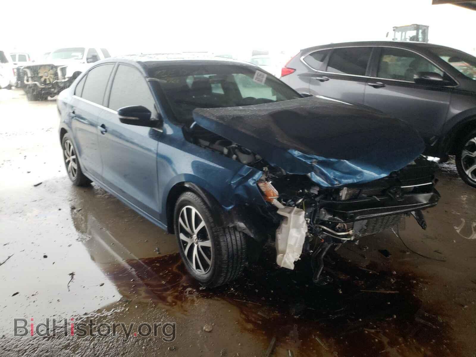 Фотография 3VWDB7AJ8HM357587 - VOLKSWAGEN JETTA 2017