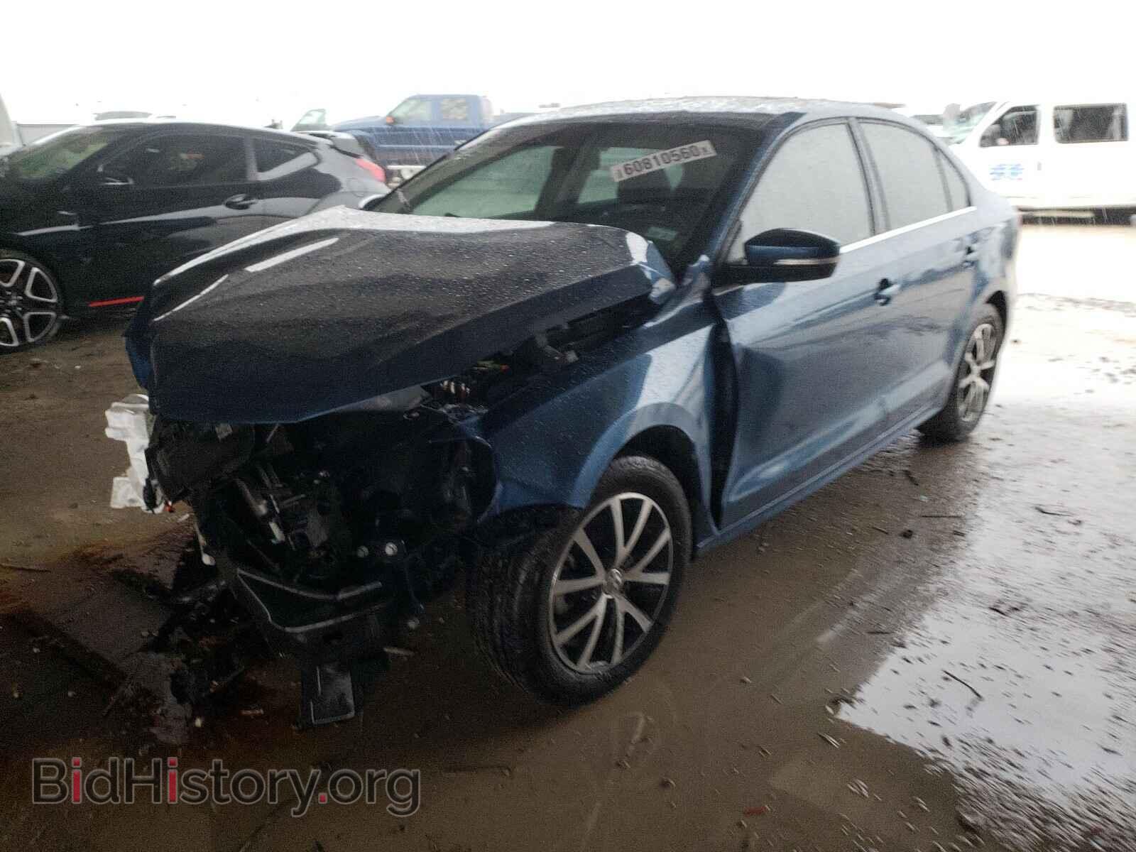 2017 VOLKSWAGEN JETTA - VIN: 3VWDB7AJ8HM357587 - Фото 2