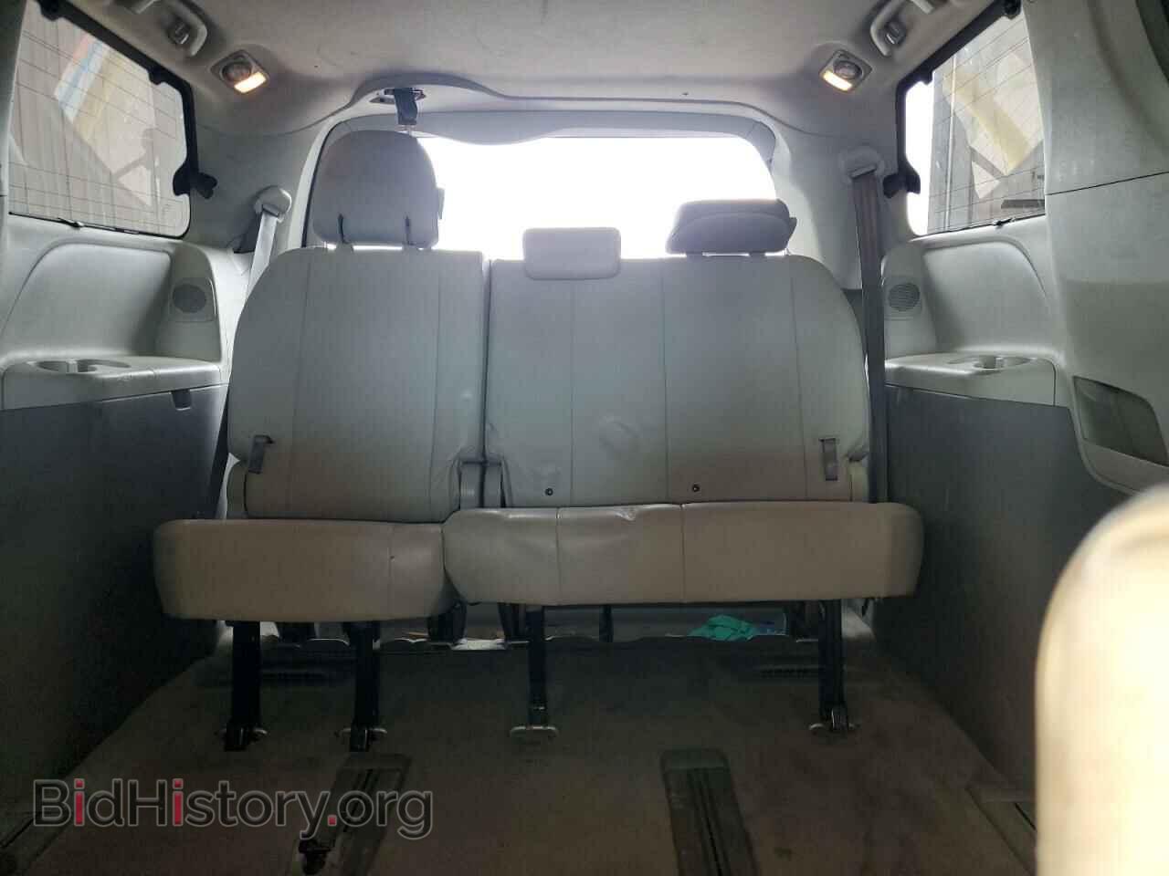 2011 TOYOTA All Models - VIN: 5TDDK3DC7BS022837 - Фото 10