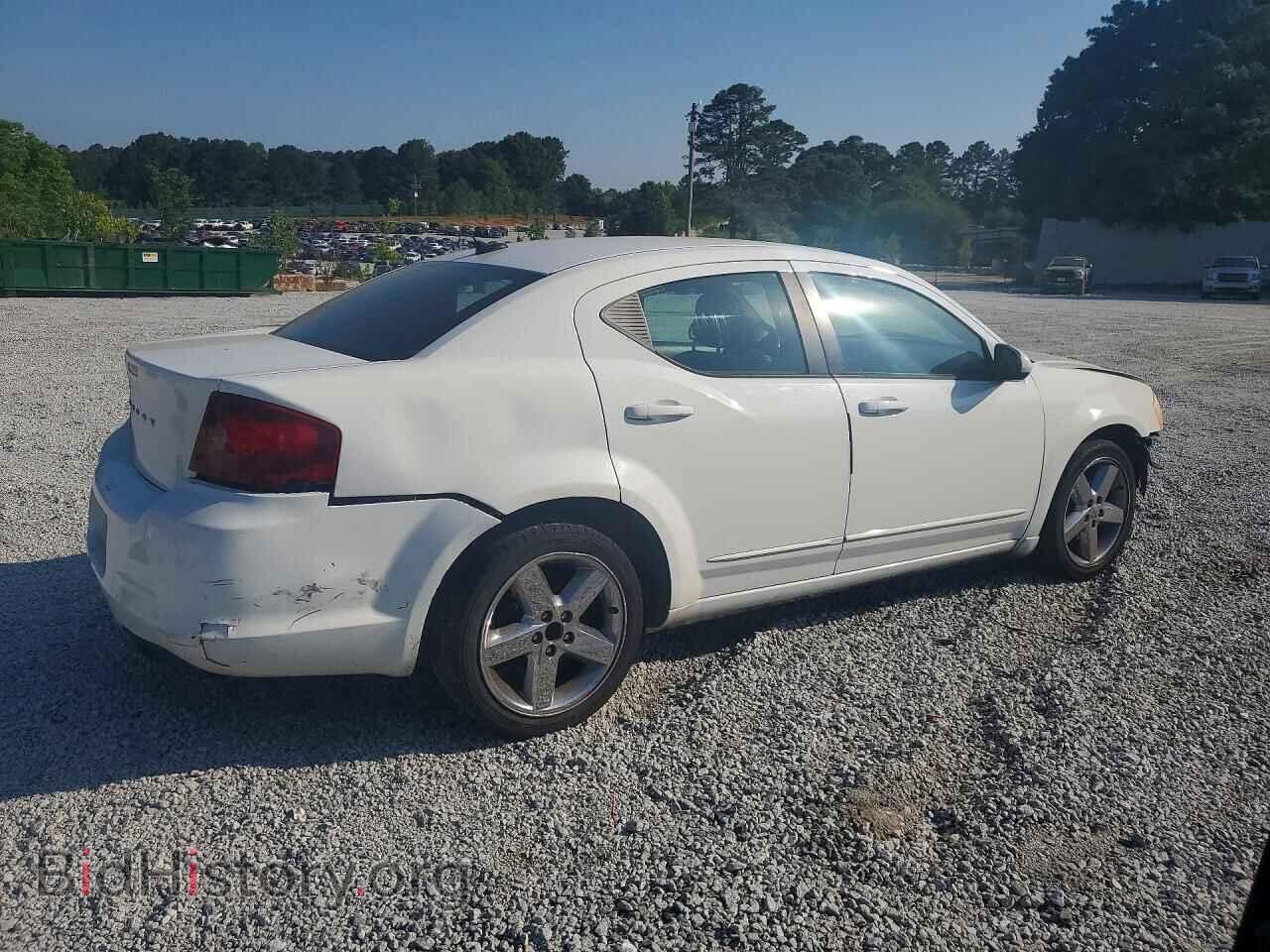 2011 DODGE AVENGER - VIN: 1B3BD1FB1BN556854 - Фото 3