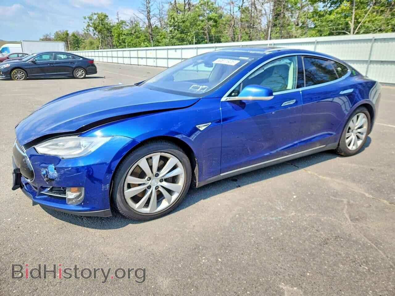 Фотография 5YJSA1H26FF098348 - TESLA MODEL S 2015
