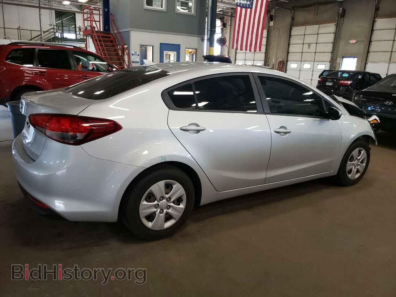 2017 KIA FORTE - VIN: 3KPFK4A77HE039209 - Фото 3