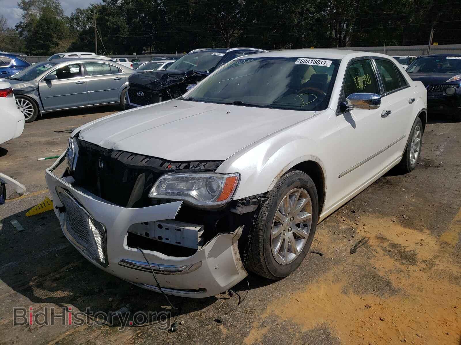 2012 CHRYSLER 300 - VIN: 2C3CCACG3CH173289 - Фото 2