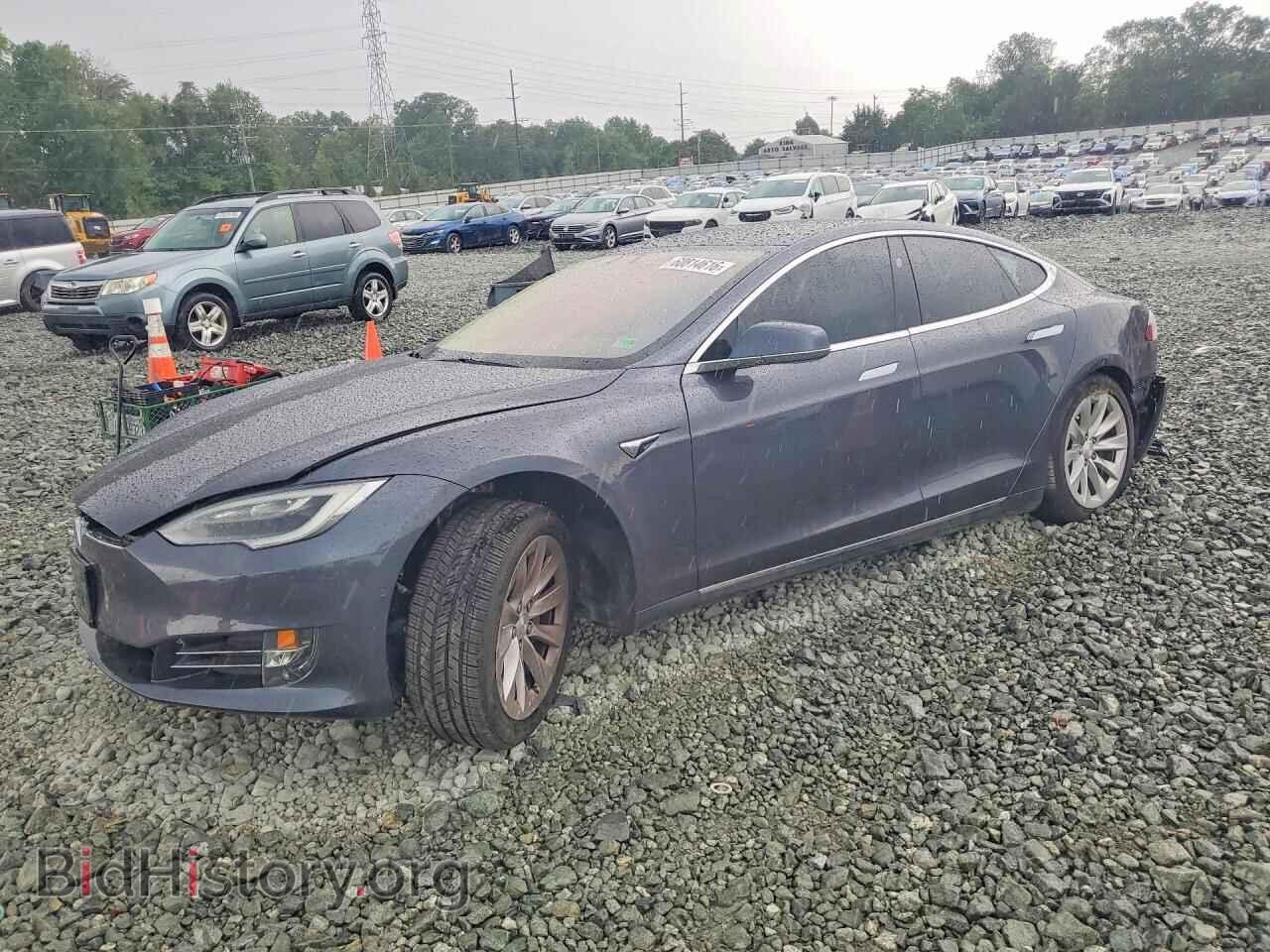 Фотография 5YJSA1E22JF283977 - TESLA MODEL S 2018