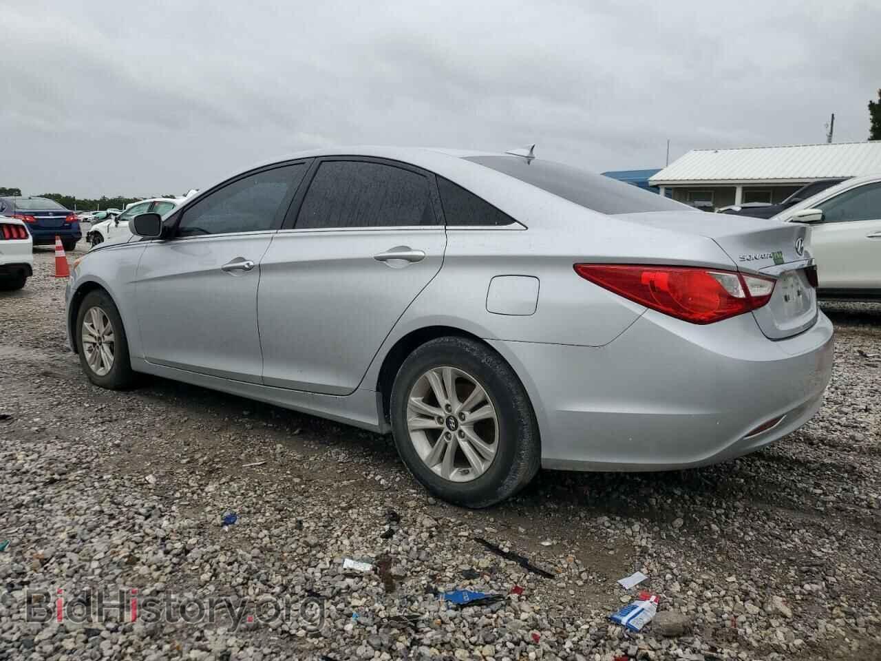 2013 HYUNDAI SONATA - VIN: 5NPEB4AC4DH724153 - Фото 2