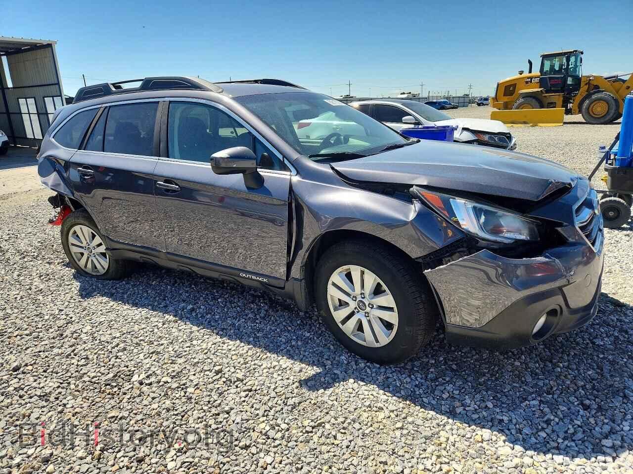 2019 SUBARU OUTBACK - VIN: 4S4BSAFC3K3388638 - Фото 4