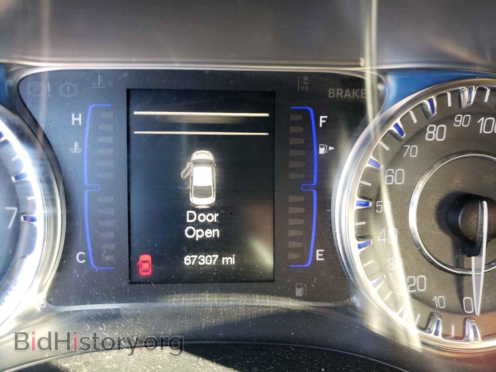 2015 CHRYSLER 200 - VIN: 1C3CCCFB4FN699695 - Photo 8