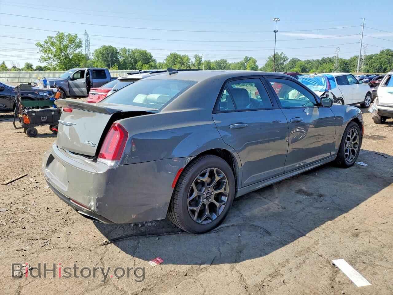 2018 CHRYSLER 300 - VIN: 2C3CCAGG1JH141643 - Photo 3