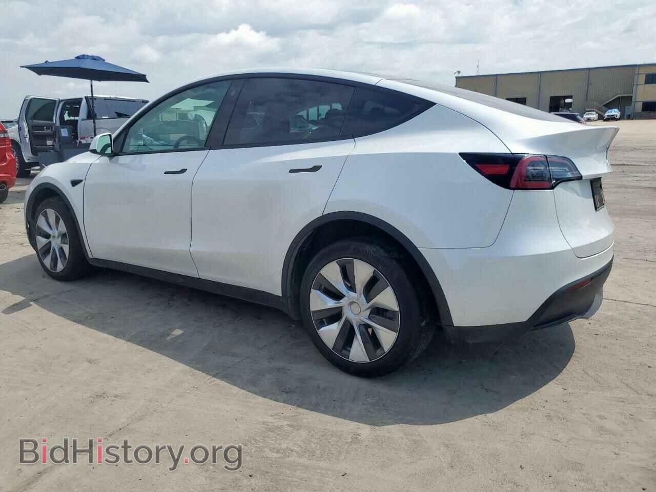 2023 TESLA MODEL Y - VIN: 7SAYGDEE8PF671280 - Фото 2