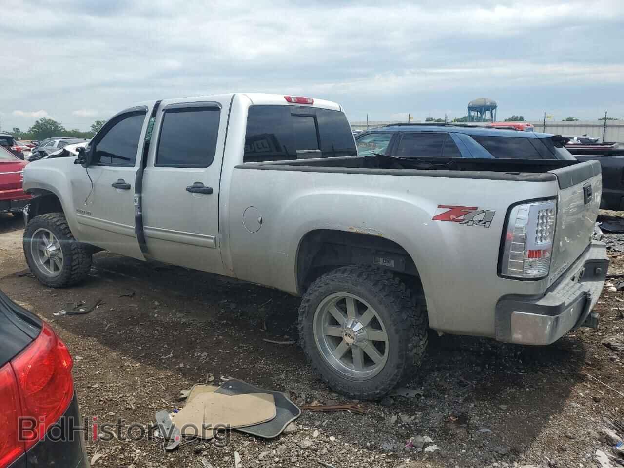 2011 GMC SIERRA - VIN: 1GT120C87BF122600 - Фото 2