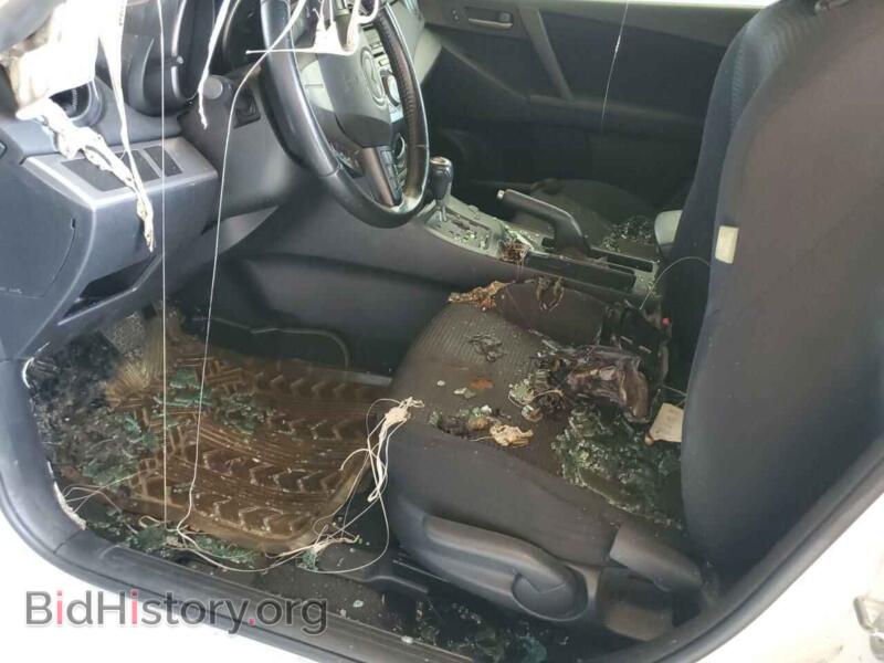 2012 Mazda 3 (VIN JM1BL1V79C1694164) — photo 7 of 12