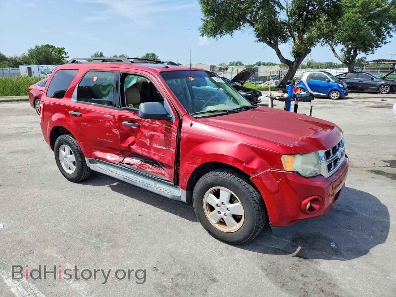 2011 FORD ESCAPE - VIN: 1FMCU0D76BKC09030 - Фото 4