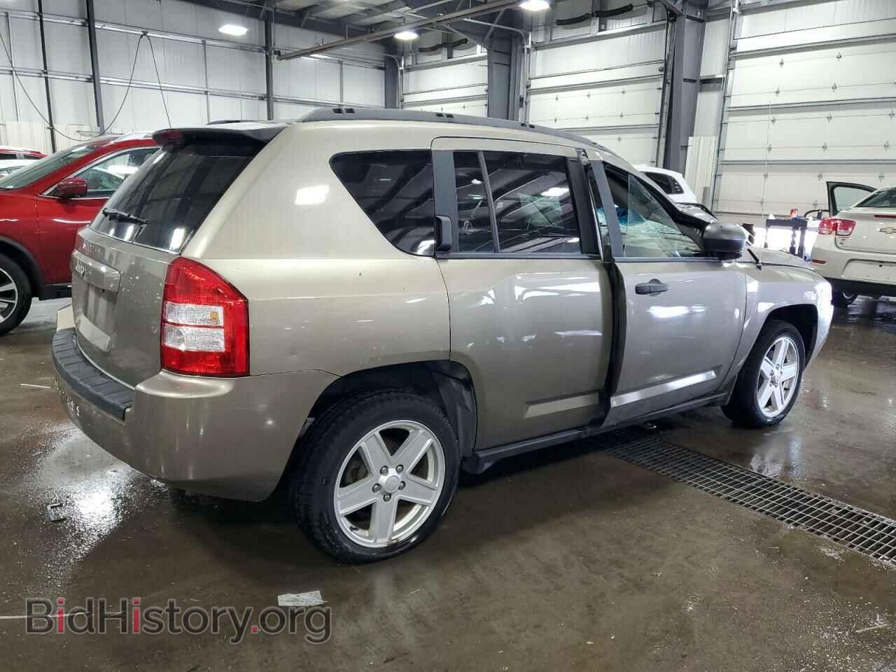 2007 JEEP COMPASS - VIN: 1J8FT47W37D118932 - Photo 3