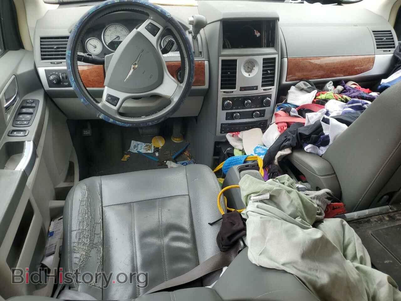 2008 CHRYSLER MINIVAN - VIN: 2A8HR54P48R793598 - Фото 8