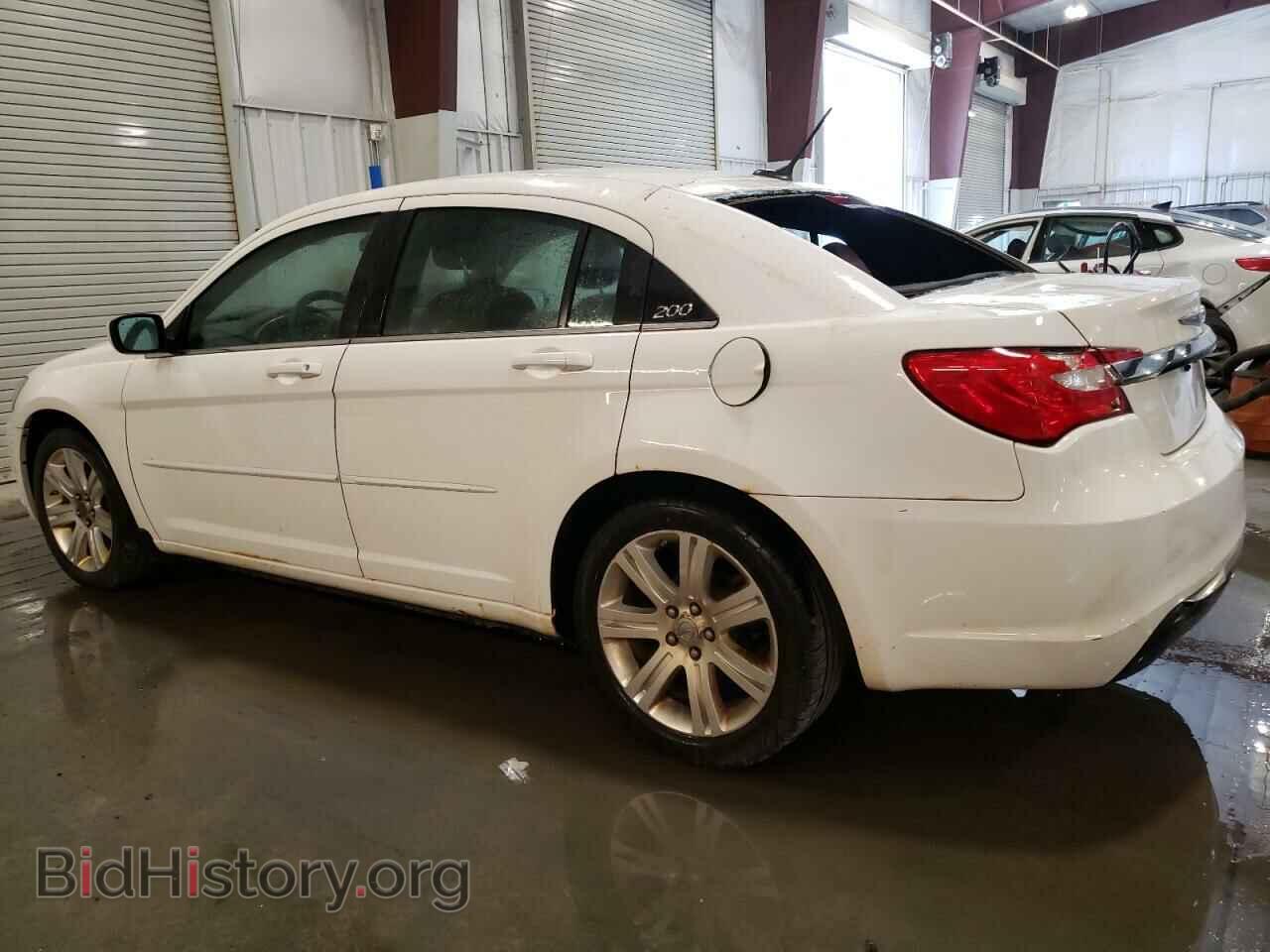 2012 CHRYSLER 200 - VIN: 1C3CCBAB4CN317873 - Фото 2