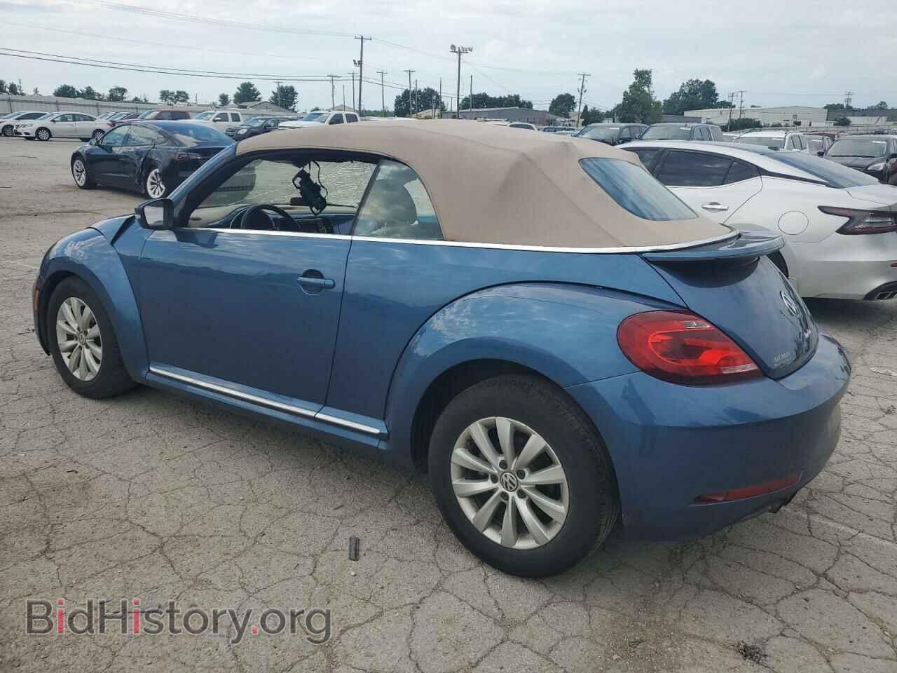 2017 VOLKSWAGEN BEETLE - VIN: 3VW517AT2HM801426 - Фото 2