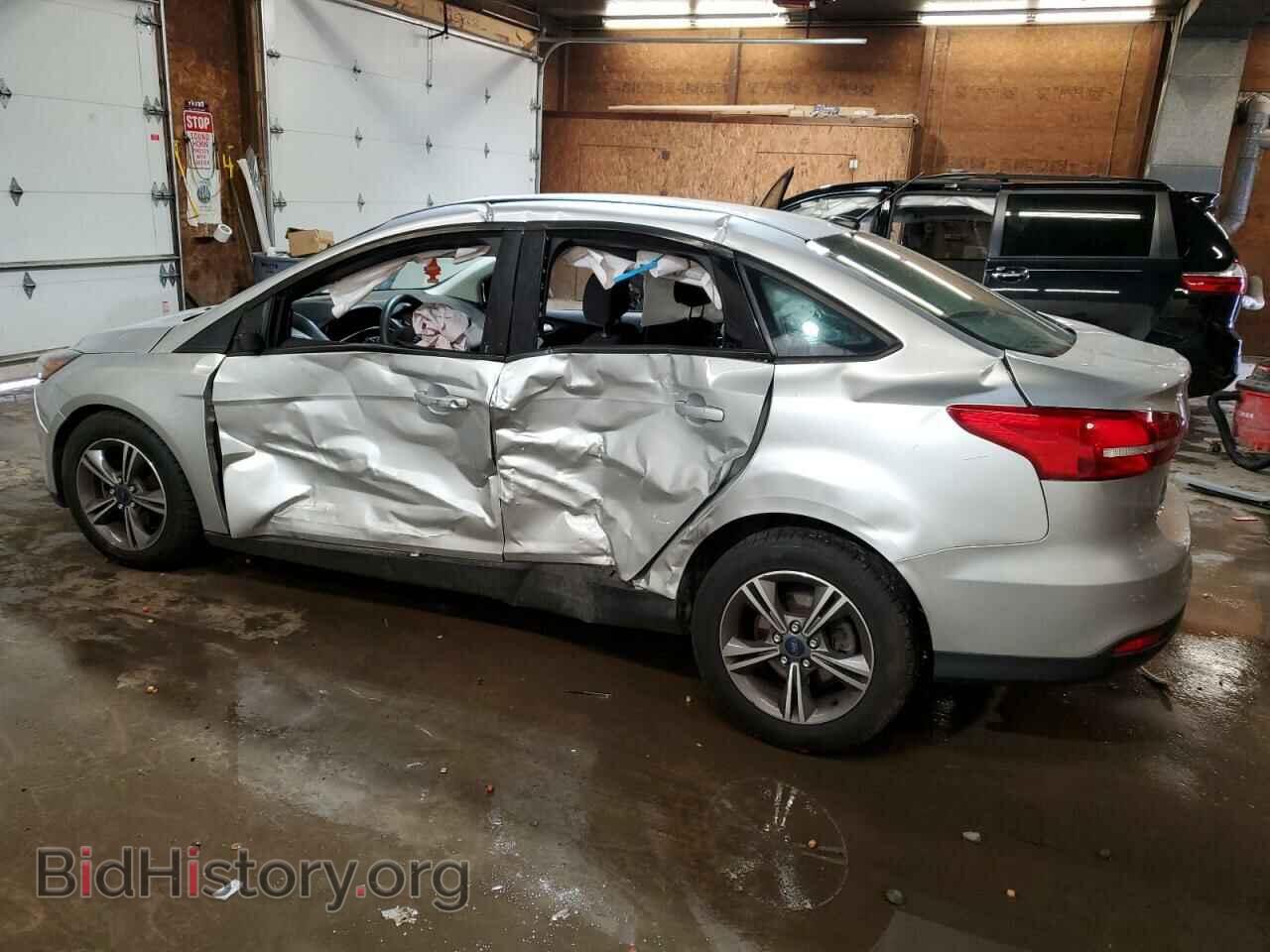 2017 FORD FOCUS - VIN: 1FADP3FE4HL250908 - Фото 2