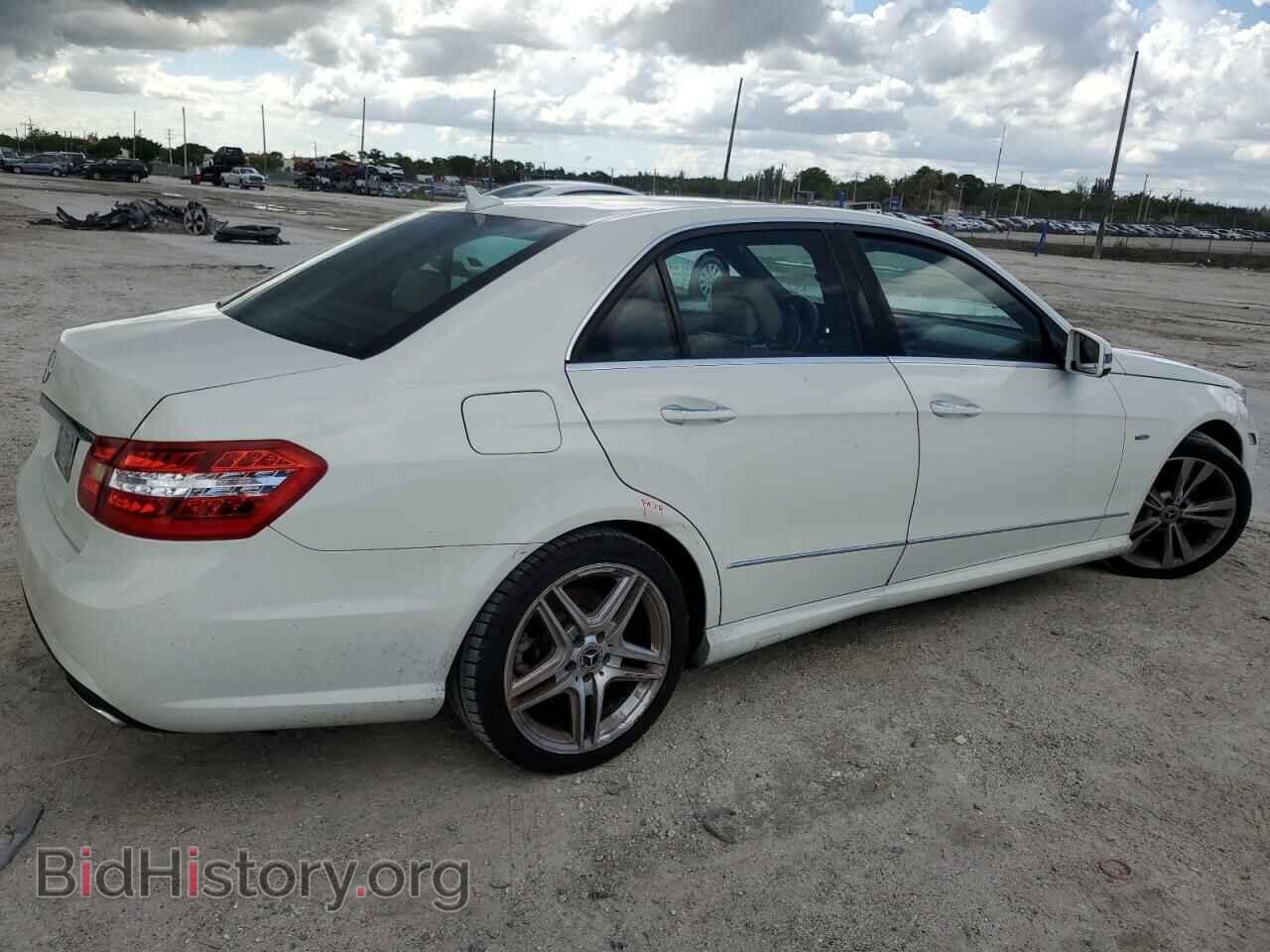 2012 MERCEDES-BENZ E-CLASS - VIN: WDDHF5KB1CA541172 - Фото 3