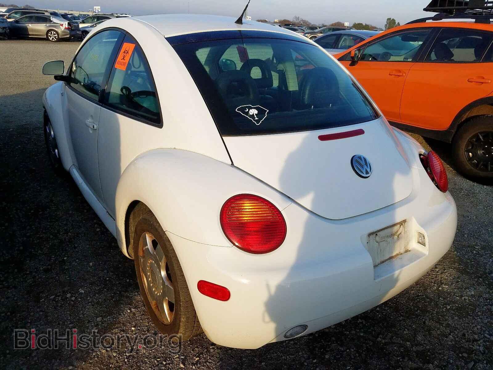 2000 VOLKSWAGEN BEETLE - VIN: 3VWCD21C2YM498228 - Фото 3