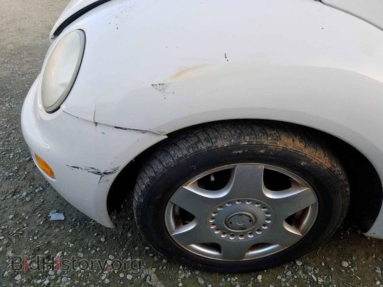 2000 VOLKSWAGEN BEETLE - VIN: 3VWCD21C2YM498228 - Фото 9