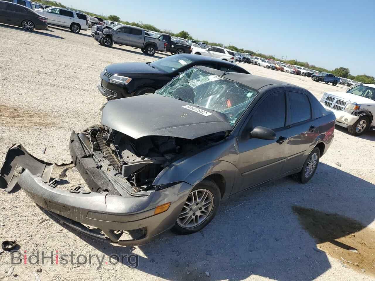 2007 FORD FOCUS - VIN: 1FAFP34NX7W322543 - Фото 2