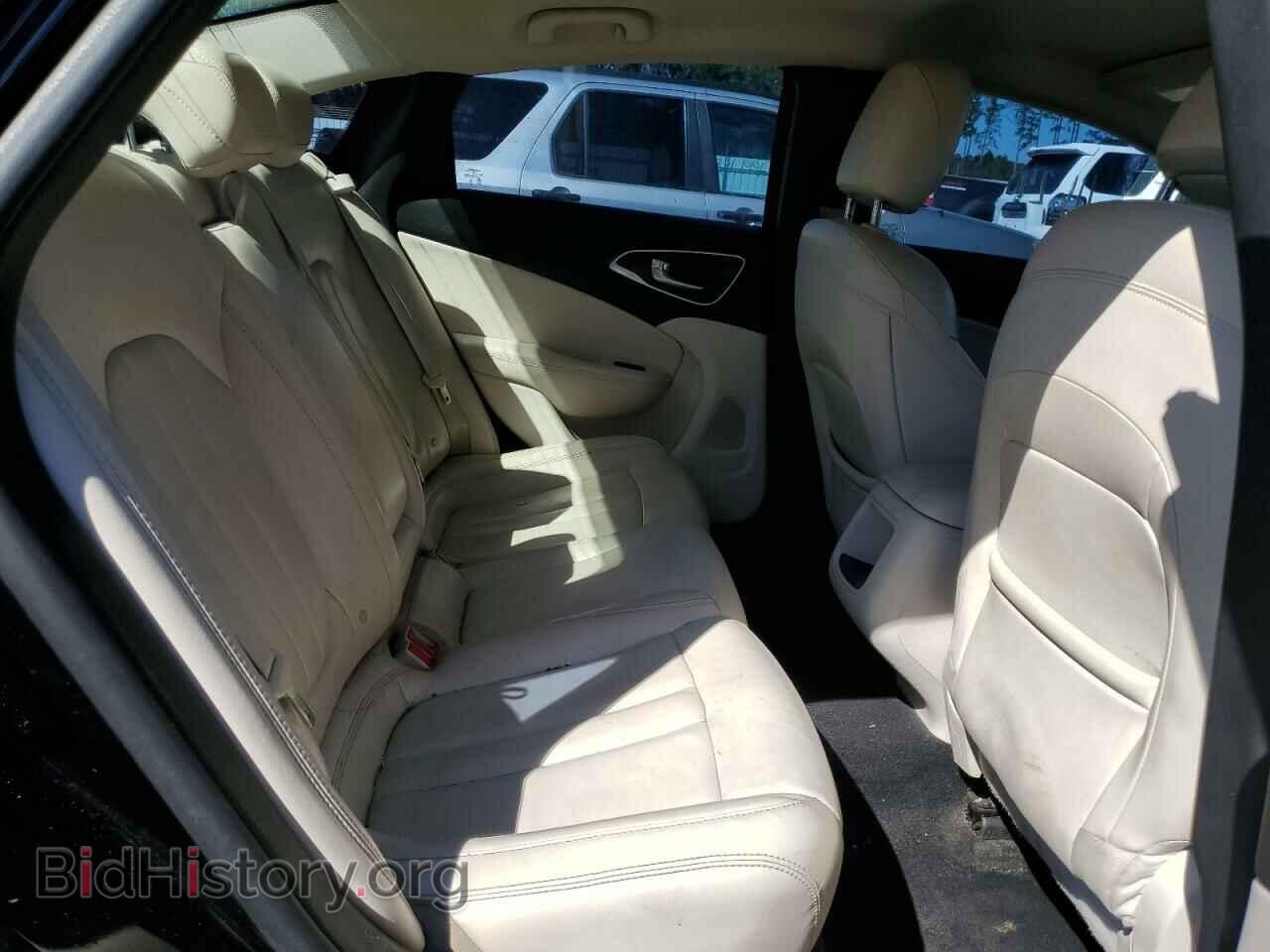 2016 CHRYSLER 200 - VIN: 1C3CCCAB0GN175209 - Фото 6