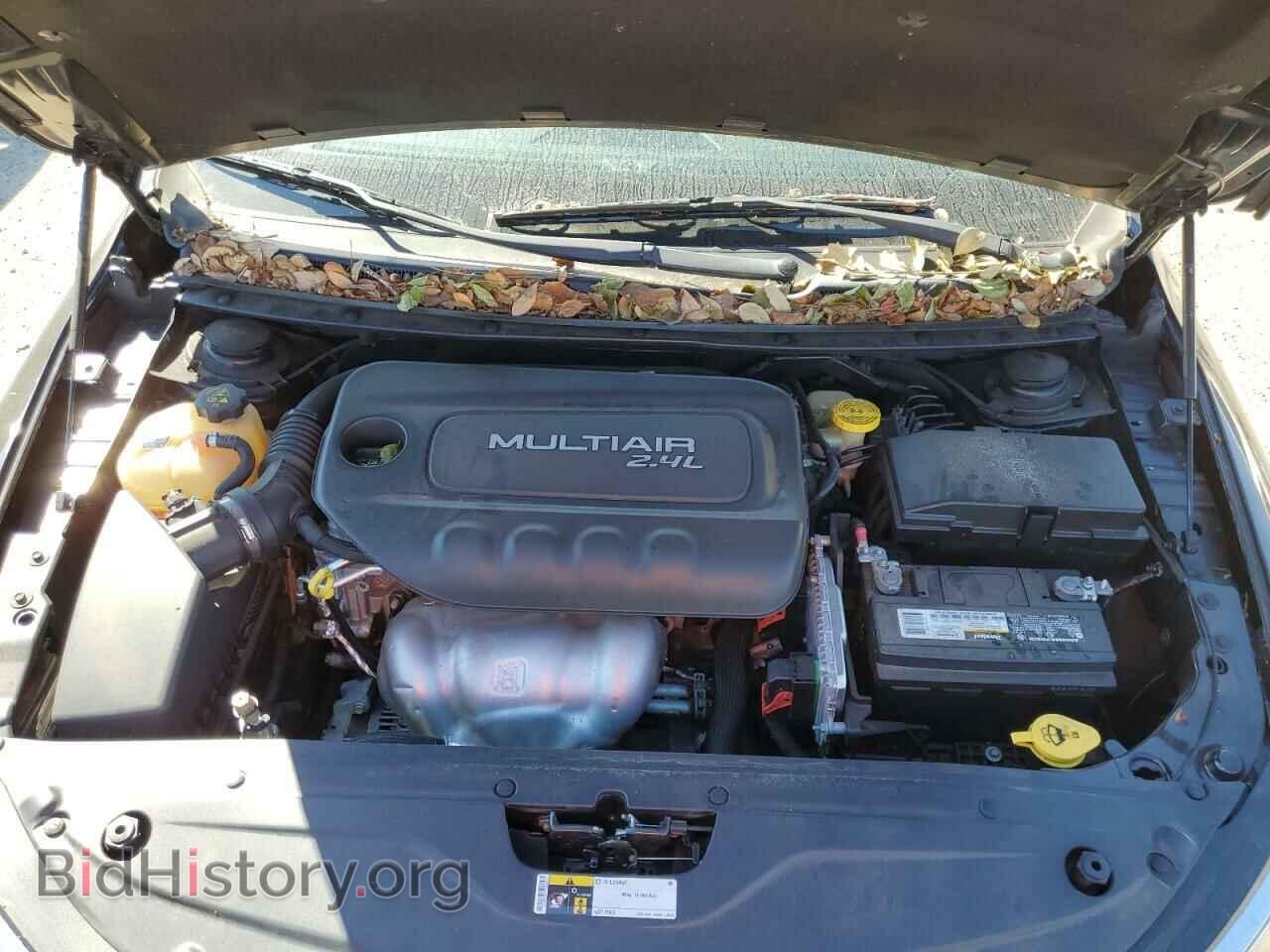 2016 CHRYSLER 200 - VIN: 1C3CCCAB0GN175209 - Фото 7